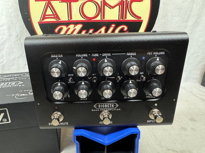 Laney Black Country Customs x Nathan East DB-EAST-PRE Digbeth Bass Preamp Pedal with Box
