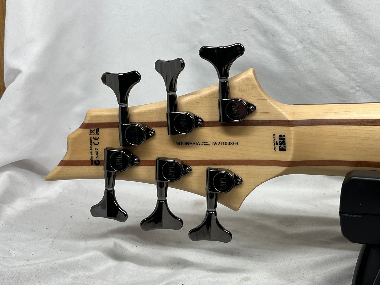 ESP LTD B-206 Doublecut 6-String Electric Bass - Natural