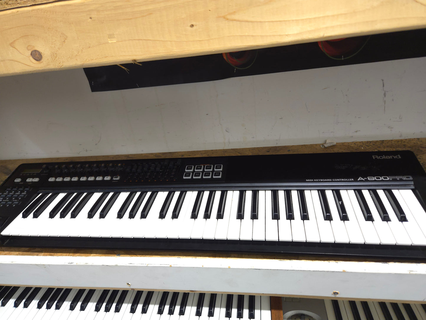 Roland A-800PRO 61-Key MIDI Keyboard Controller 2010 - Present - Local Pickup Only