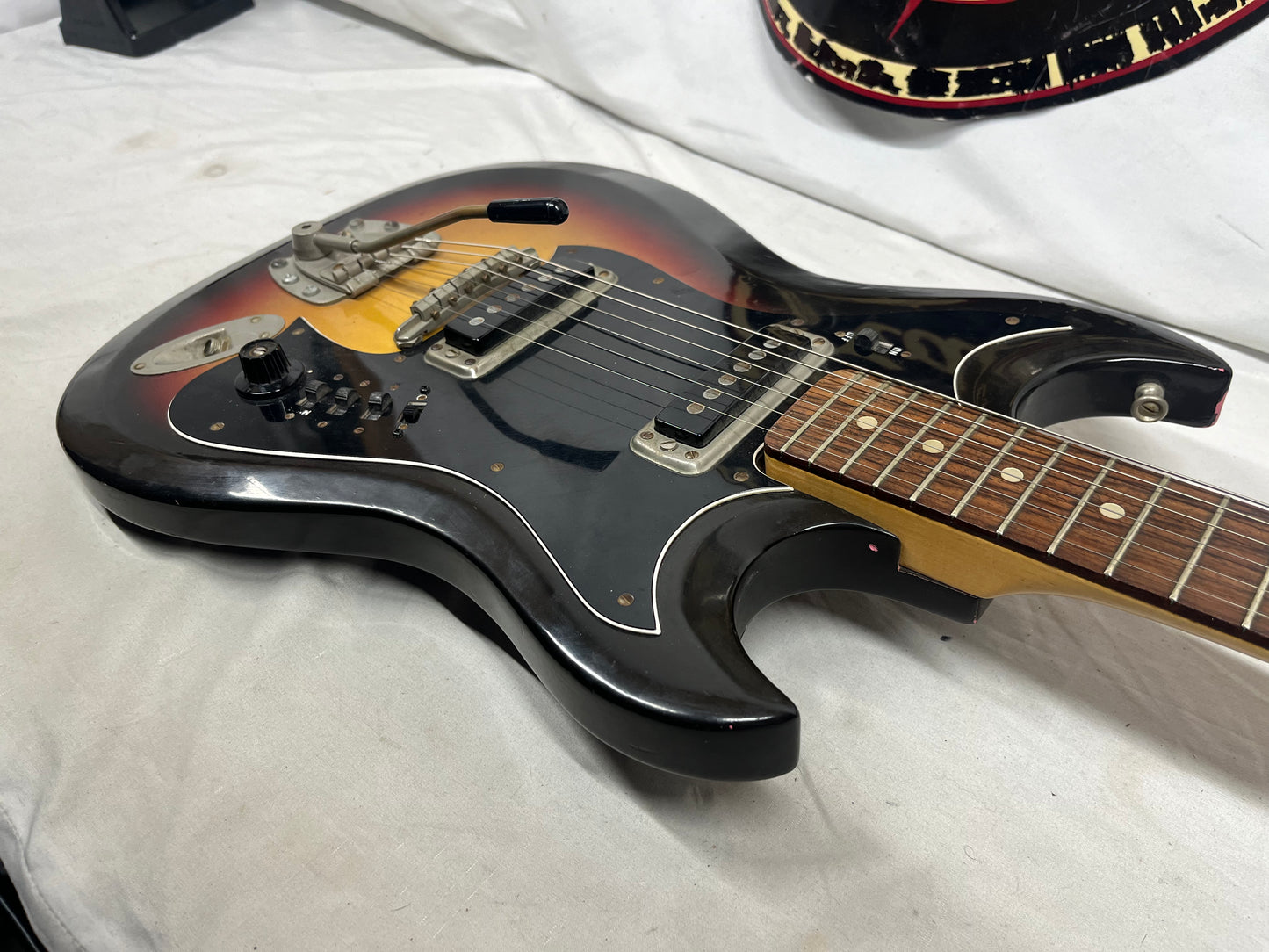 Hagstrom Model II Doublecut Electric Guitar