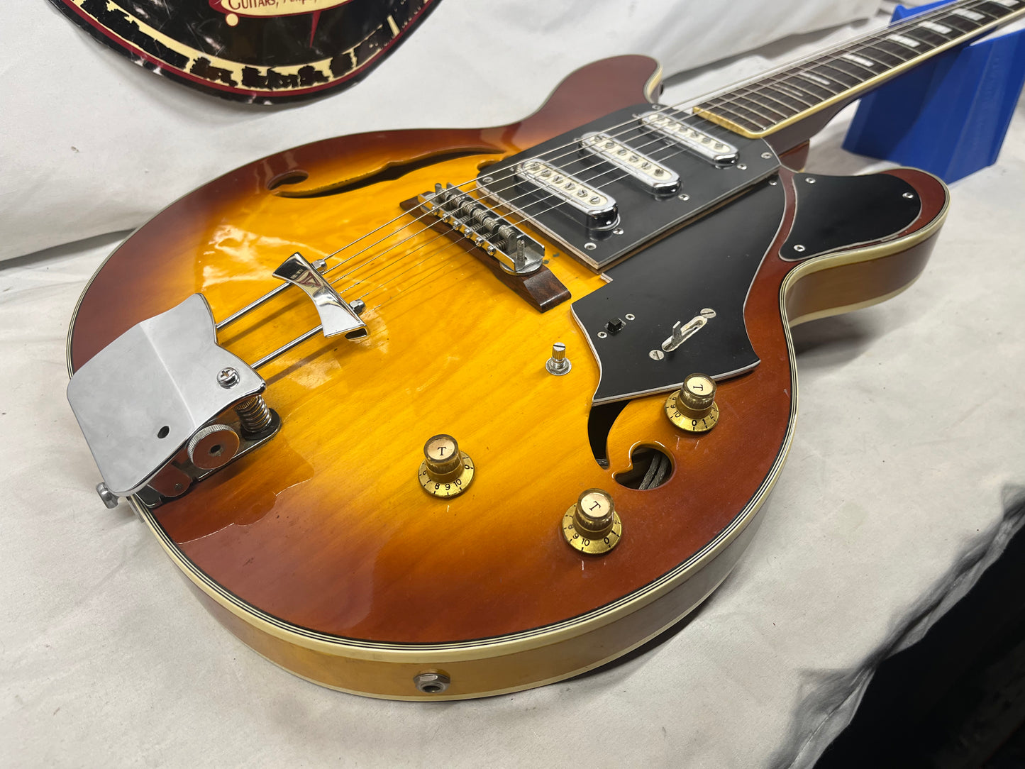 Univox Custom Hollow Body Electric Guitar