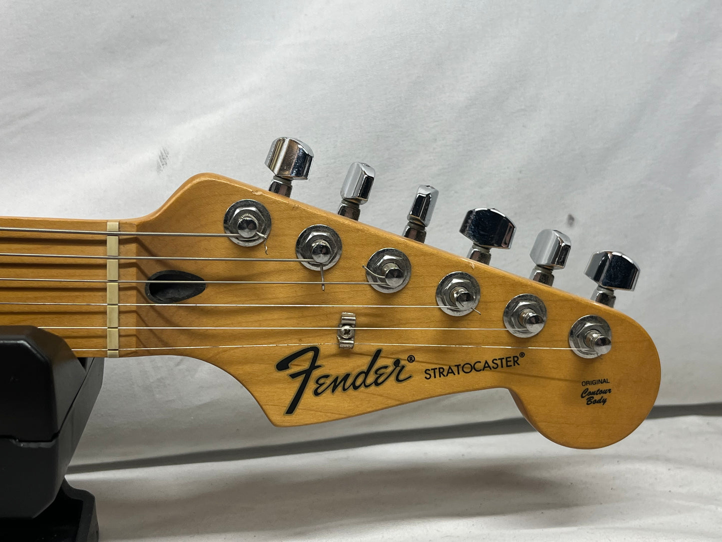 Fender Standard Stratocaster Strat Electric Guitar MIM - Made in Mexico - Black