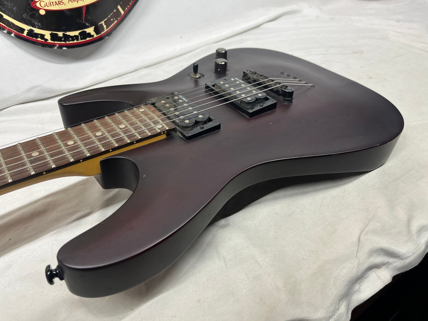 Schecter Diamond Series Omen-6 Doublecut Electric Guitar