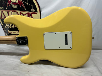 Fender Player Stratocaster 2022 - Butter Cream - Maple Fingerboard