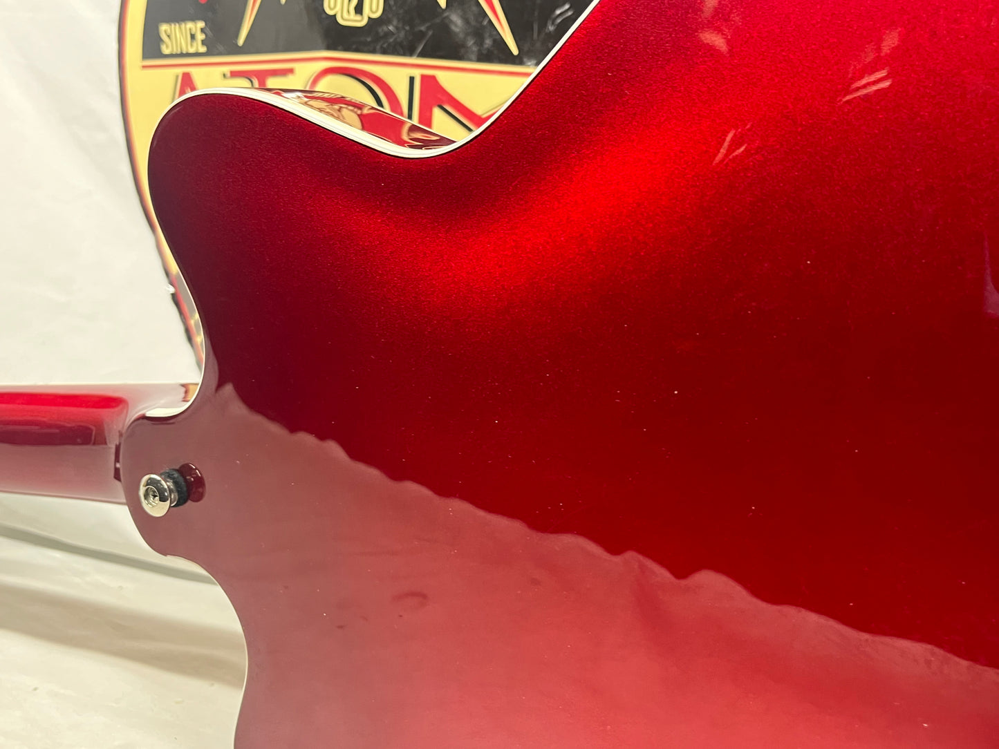 Gretsch G2655T Streamliner Semi-Hollow Body Electric Guitar - Candy Apple Red