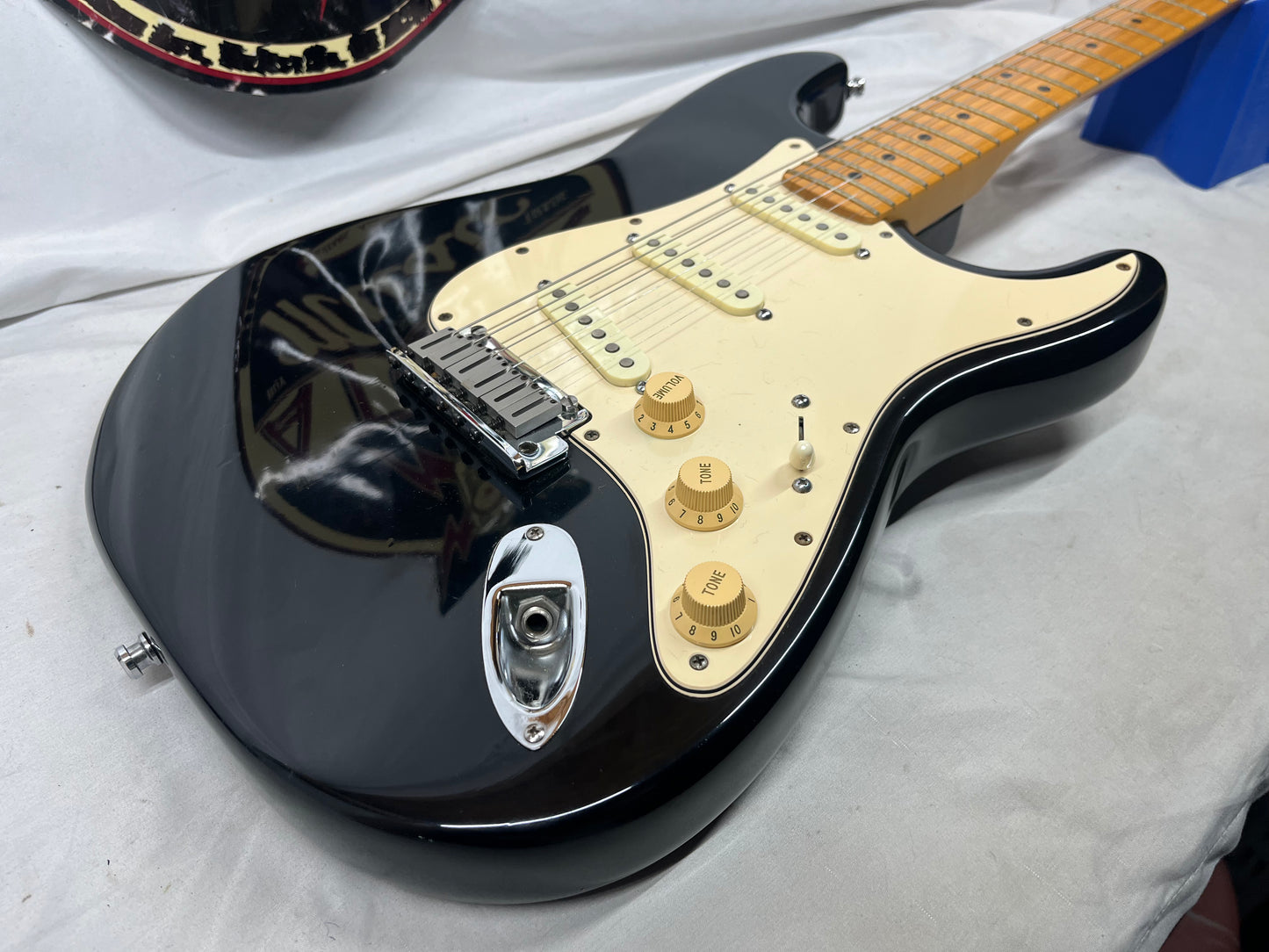 Fender USA Stratocaster Strat Electric Guitar with Case 1987