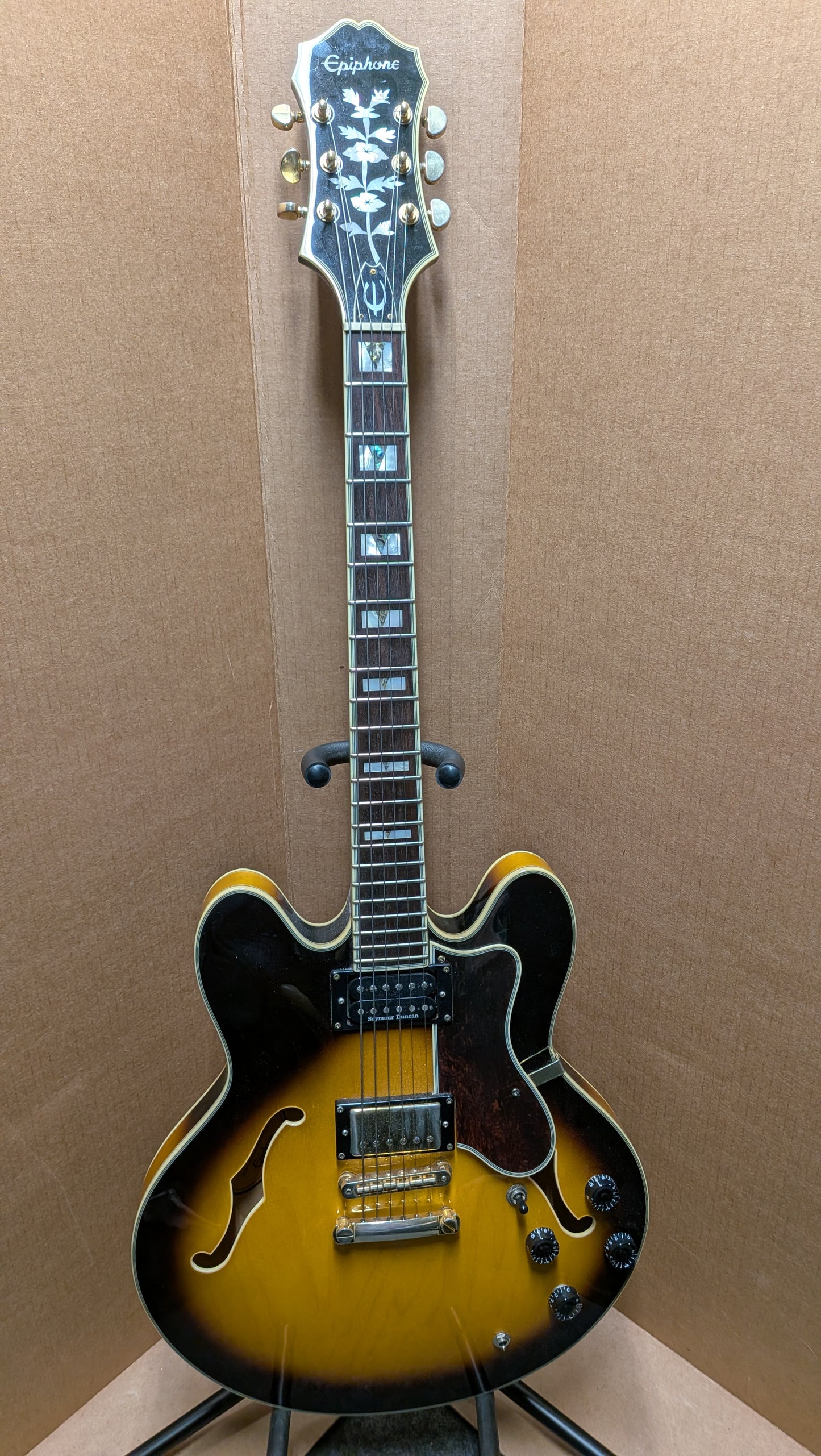 Epiphone Sheraton II Semi-Hollow Electric Guitar