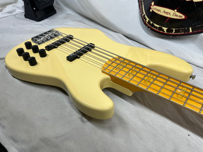 Markbass GV Series GV 5 gv5 Gloxy Val CR MP 5-String Bass with Gig Bag - Cream