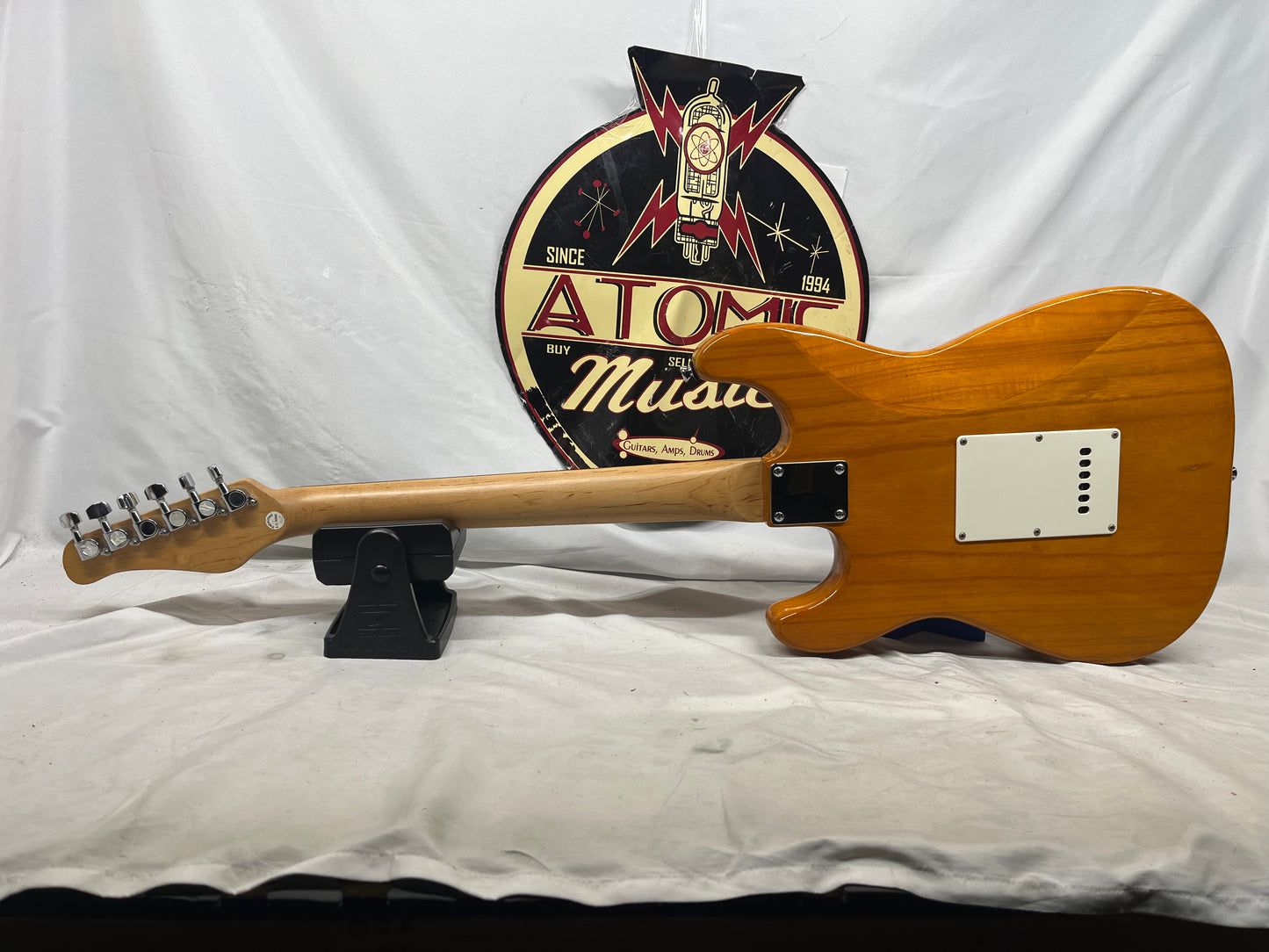 Jay Turser S-Style Doublecut Electric Guitar