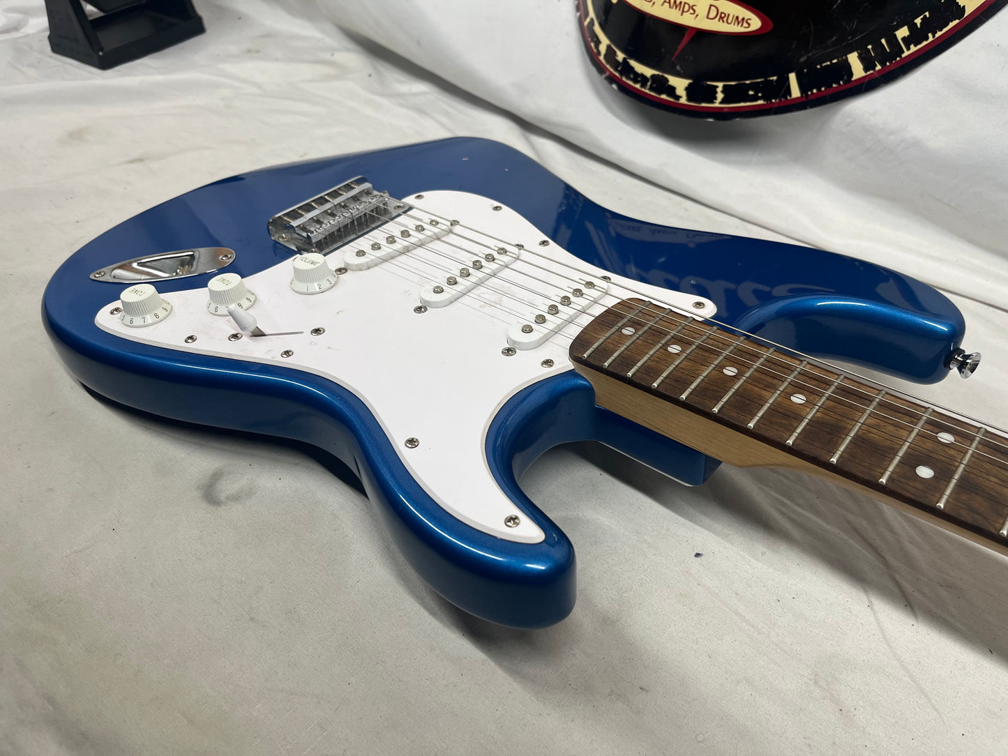 Squier FSR Bullet Stratocaster Strat HT Electric Guitar - Lake Placid Blue