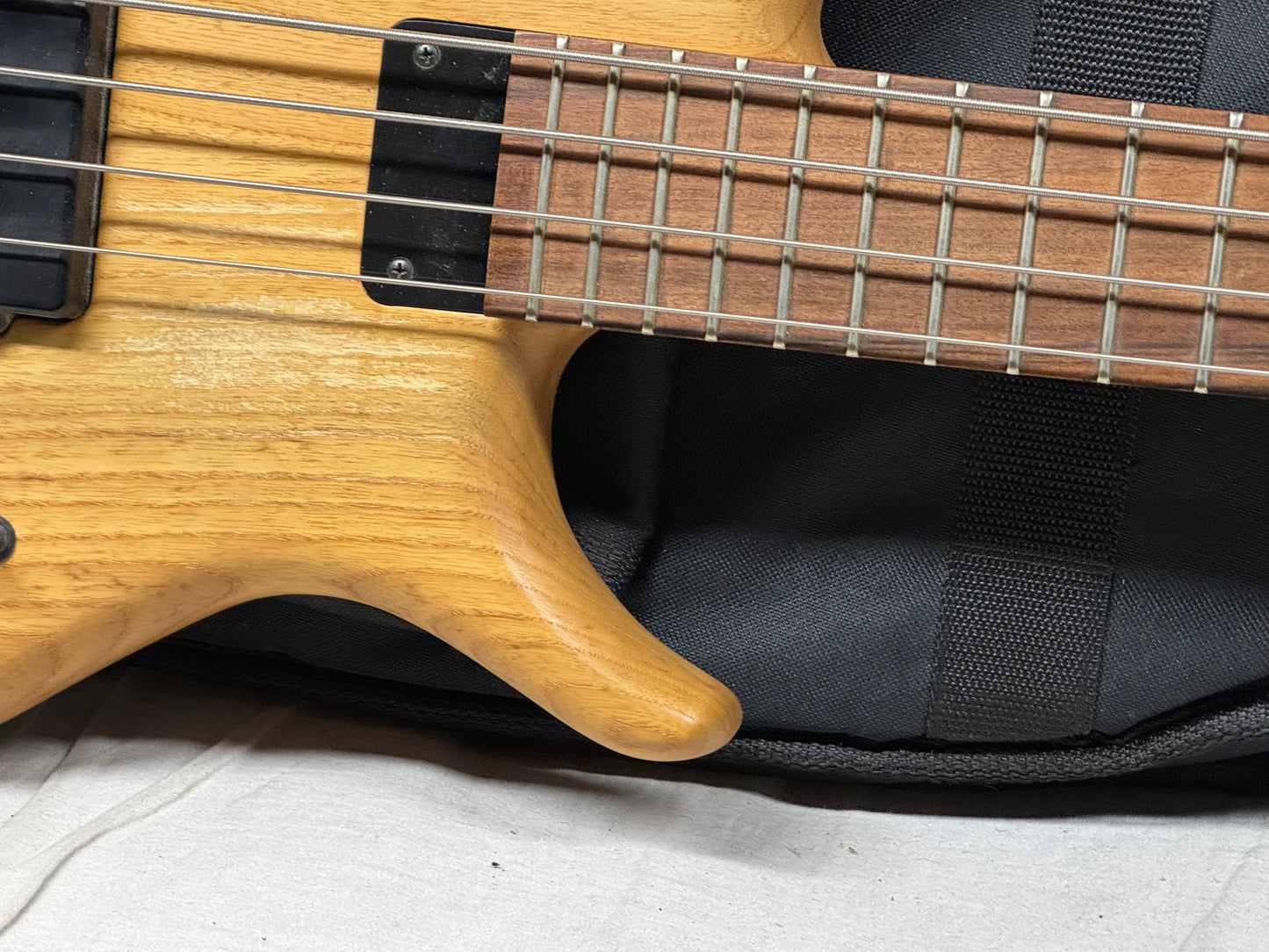 Tobias USA Growler IV 4-string Bass with Gig Bag