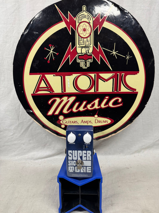 Lovepedal Custom Effects Super Sic Tone Fuzz Pedal