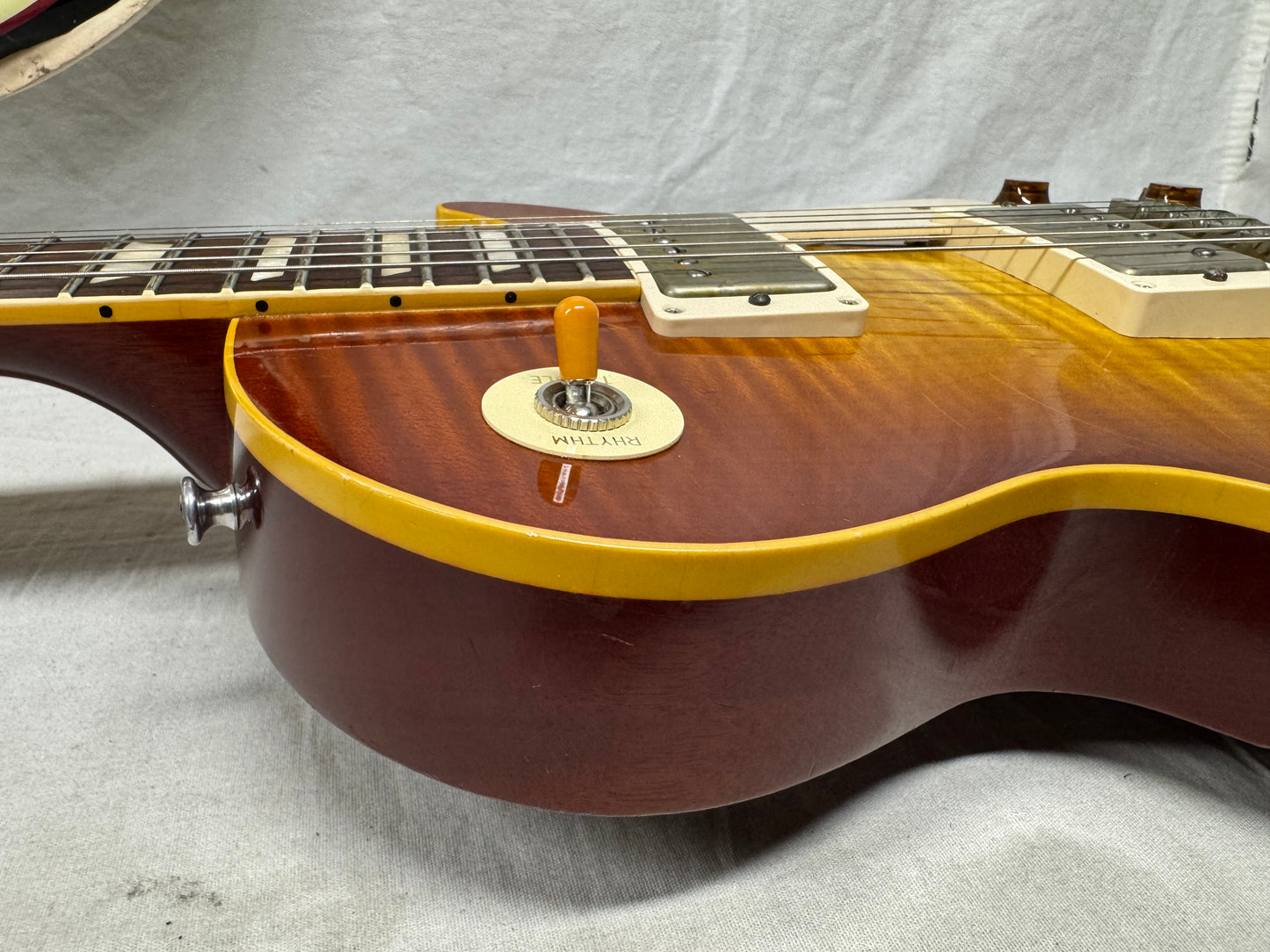 Gibson Les Paul Standard - Historic Makeovers '59 Standard Package mods + Case 2019