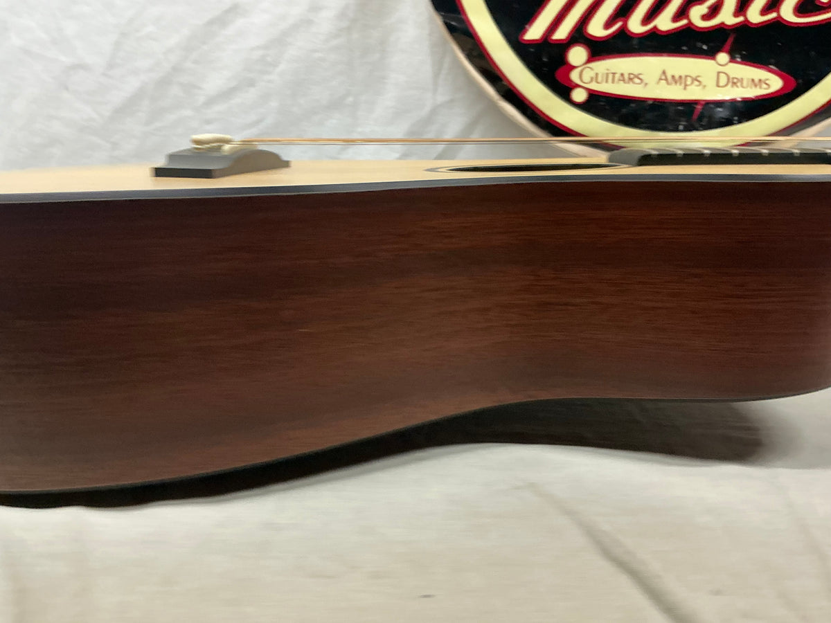 Martin - LXM Little Martin Acoustic Guitar