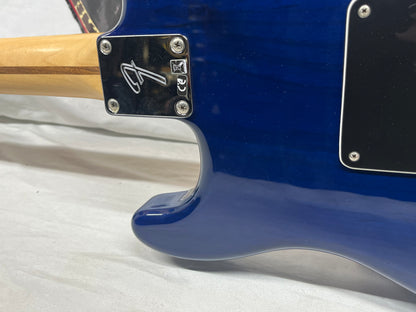 Fender Limited Edition Player Stratocaster HSS Plus Top Electric Guitar MIM - Made in Mexico - Blue Burst