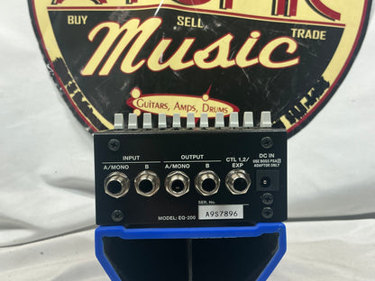 Boss EQ-200 eq200 Graphic Equalizer Pedal with Box