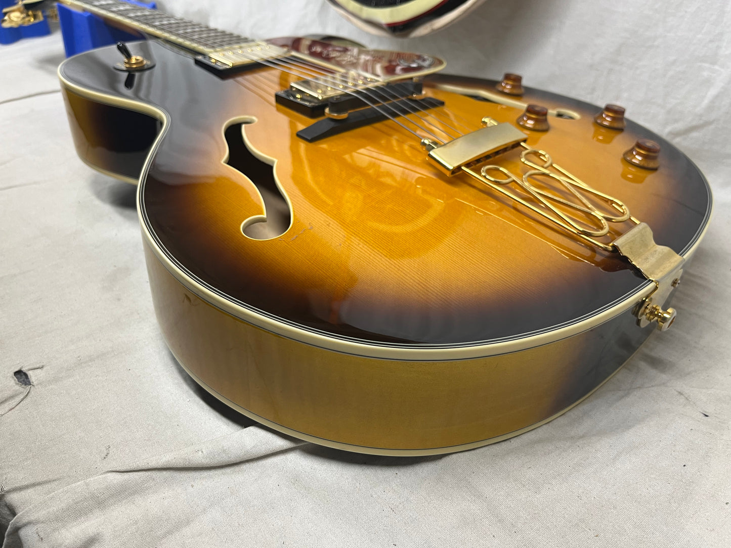 Epiphone Joe Pass Signature Emperor II VS Archtop Hollow Body Electric Guitar
