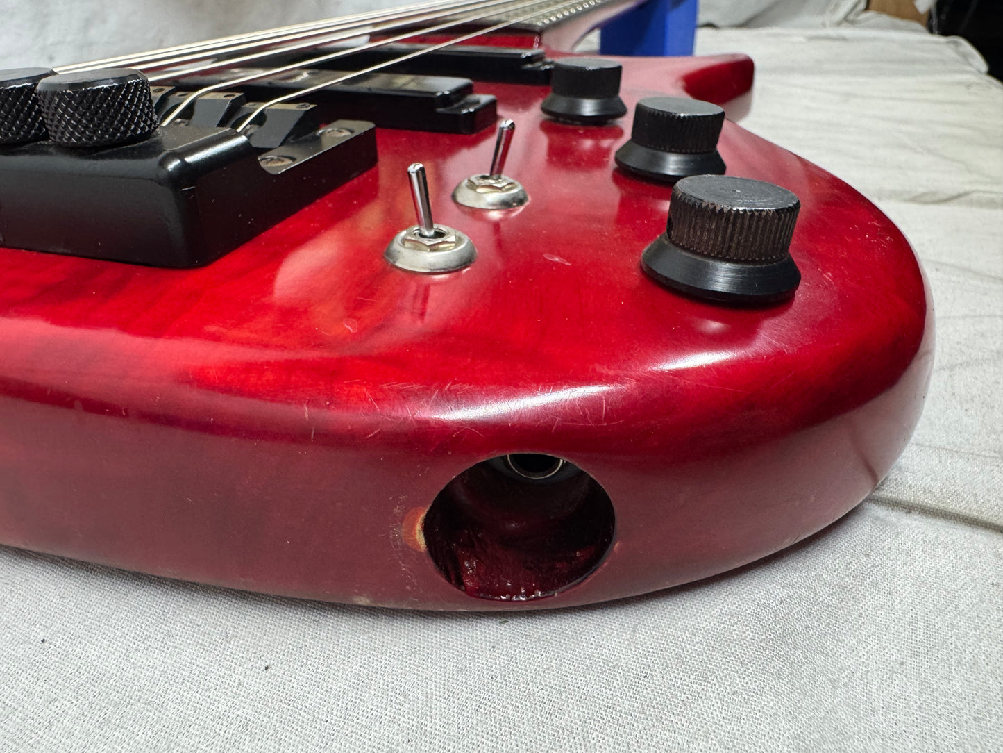 Manne Sedona 6 Prototype 6-string Bass with Case