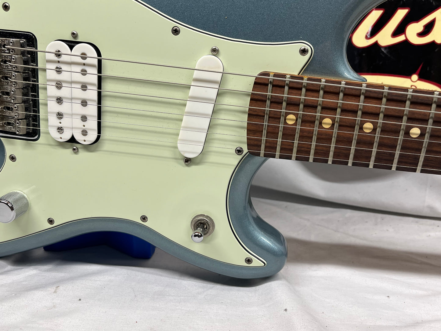Fender Player Duo-Sonic HS Electric Guitar with Gig Bag MIM - Made in Mexico - Ice Blue Metallic