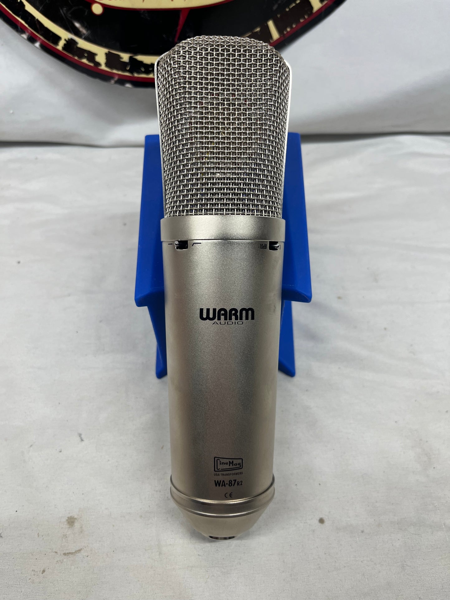 Warm Audio WA-87 R2 Multi-Pattern Condenser Microphone with Box