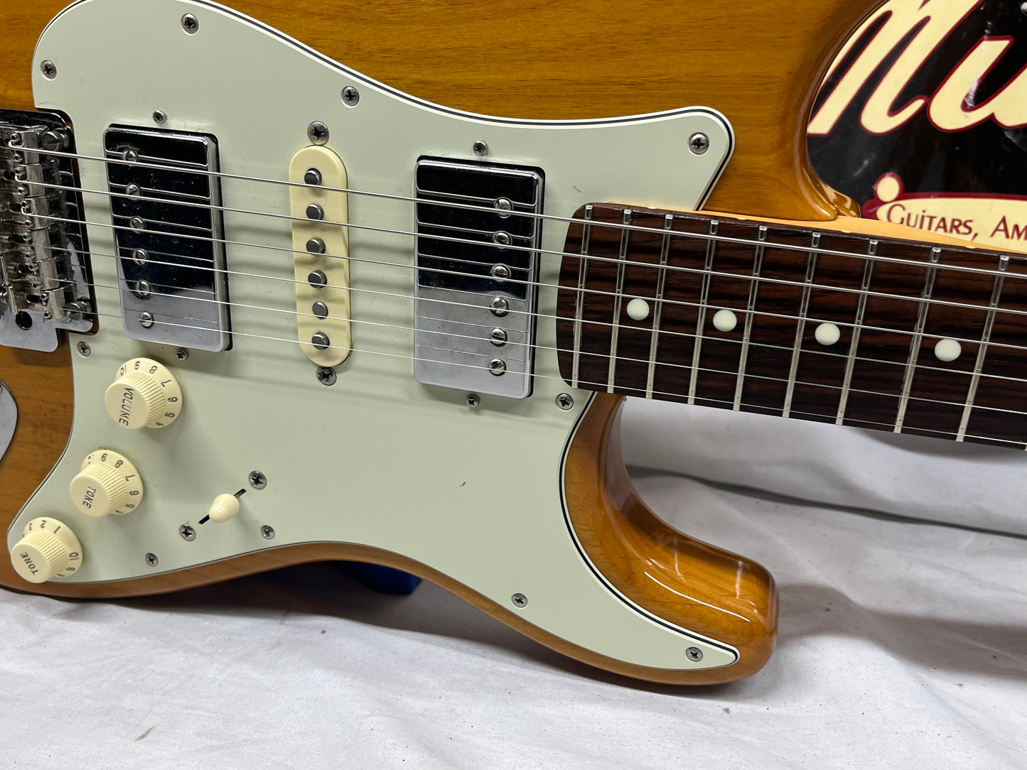 Fender 2024 Collection, Made in Japan Hybrid II Stratocaster Strat HSH with Gig Bag - Vintage Natural