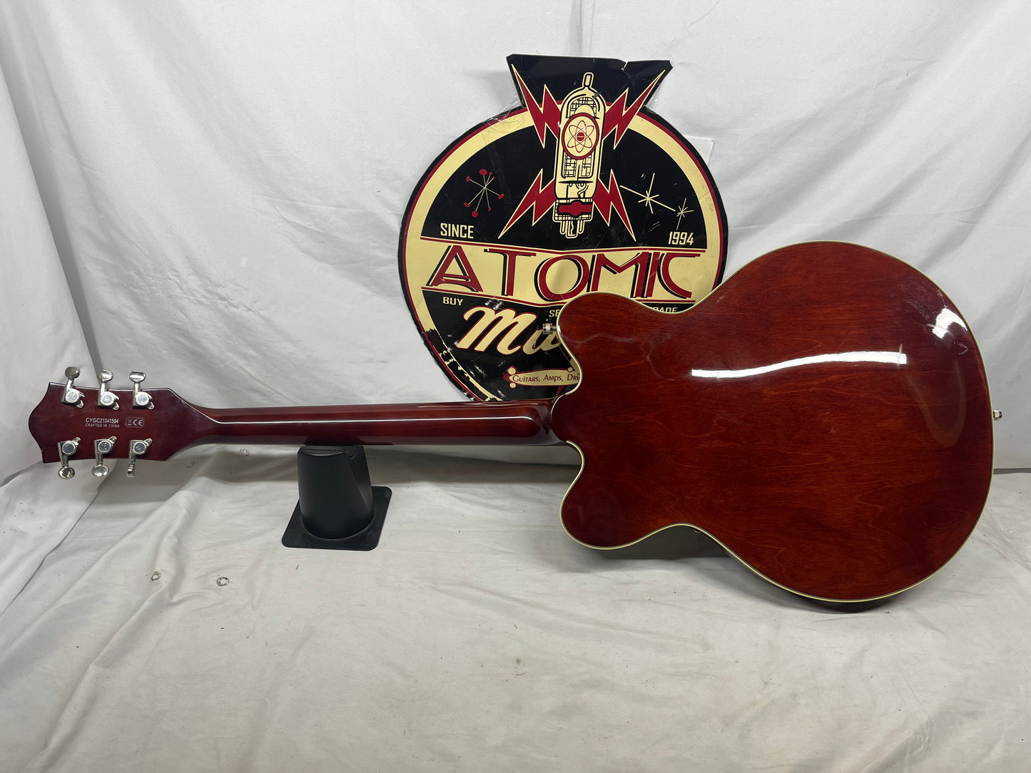 Gretsch G5622 Semi-Hollow Body Electric Guitar