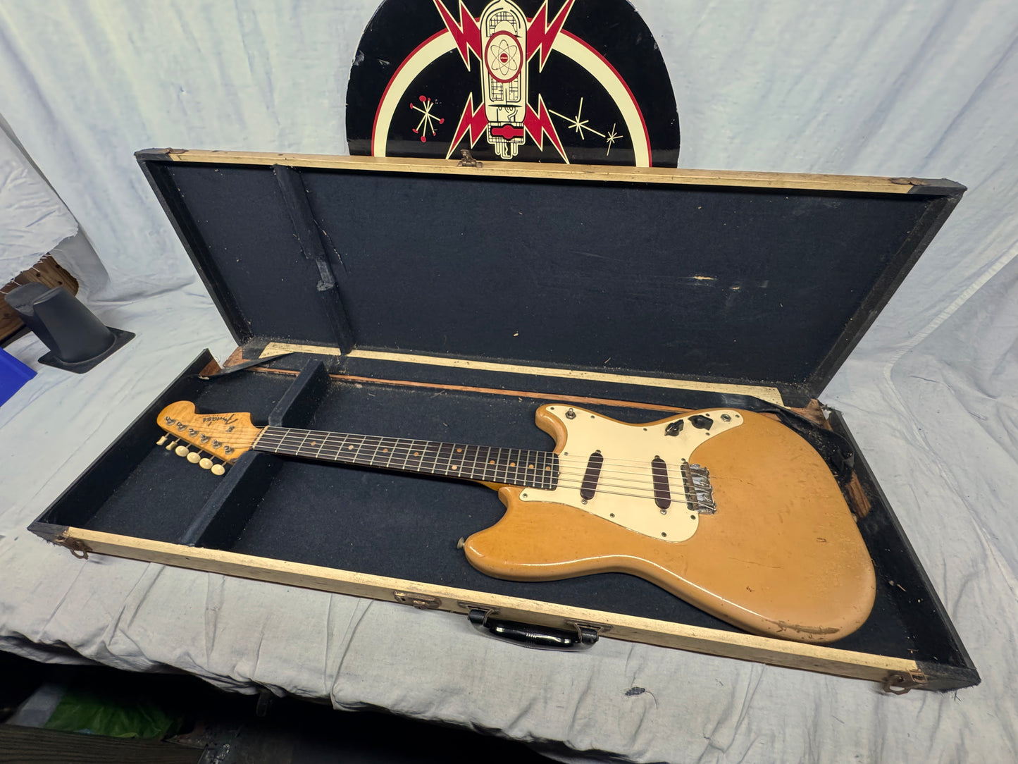 Fender USA Duo-Sonic Guitar with Case 1960s
