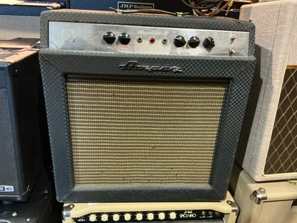 Ampeg Rocket 2 Tube Guitar Combo Amplifier - Local Pickup Only