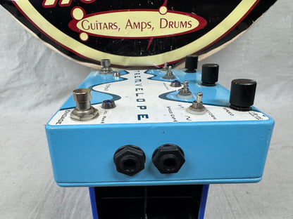 Pigtronix EMT Tremvelope Optical Stereo Tremolo Pedal