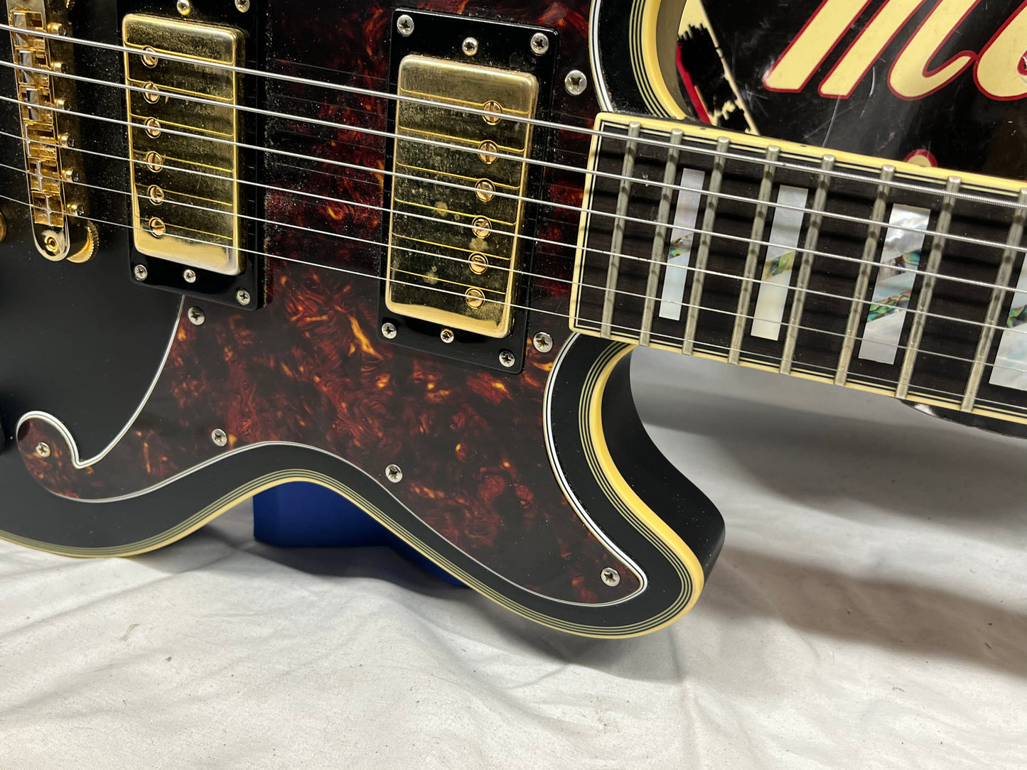 D'Angelico Deluxe Brighton Doublecut HH Electric Guitar with Hard Case - Matte Black