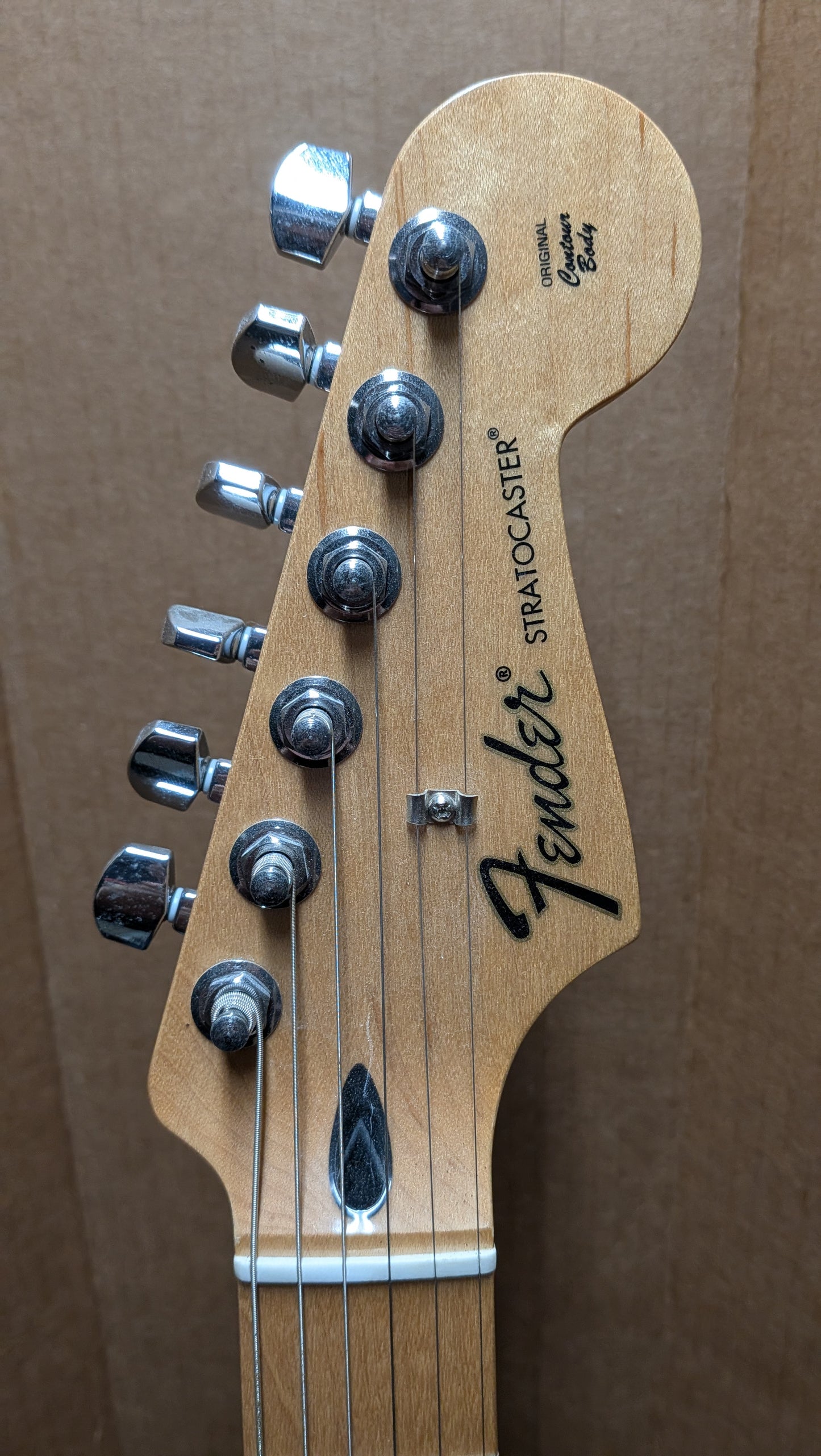 Fender MIM Standard Stratocaster Electric Guitar