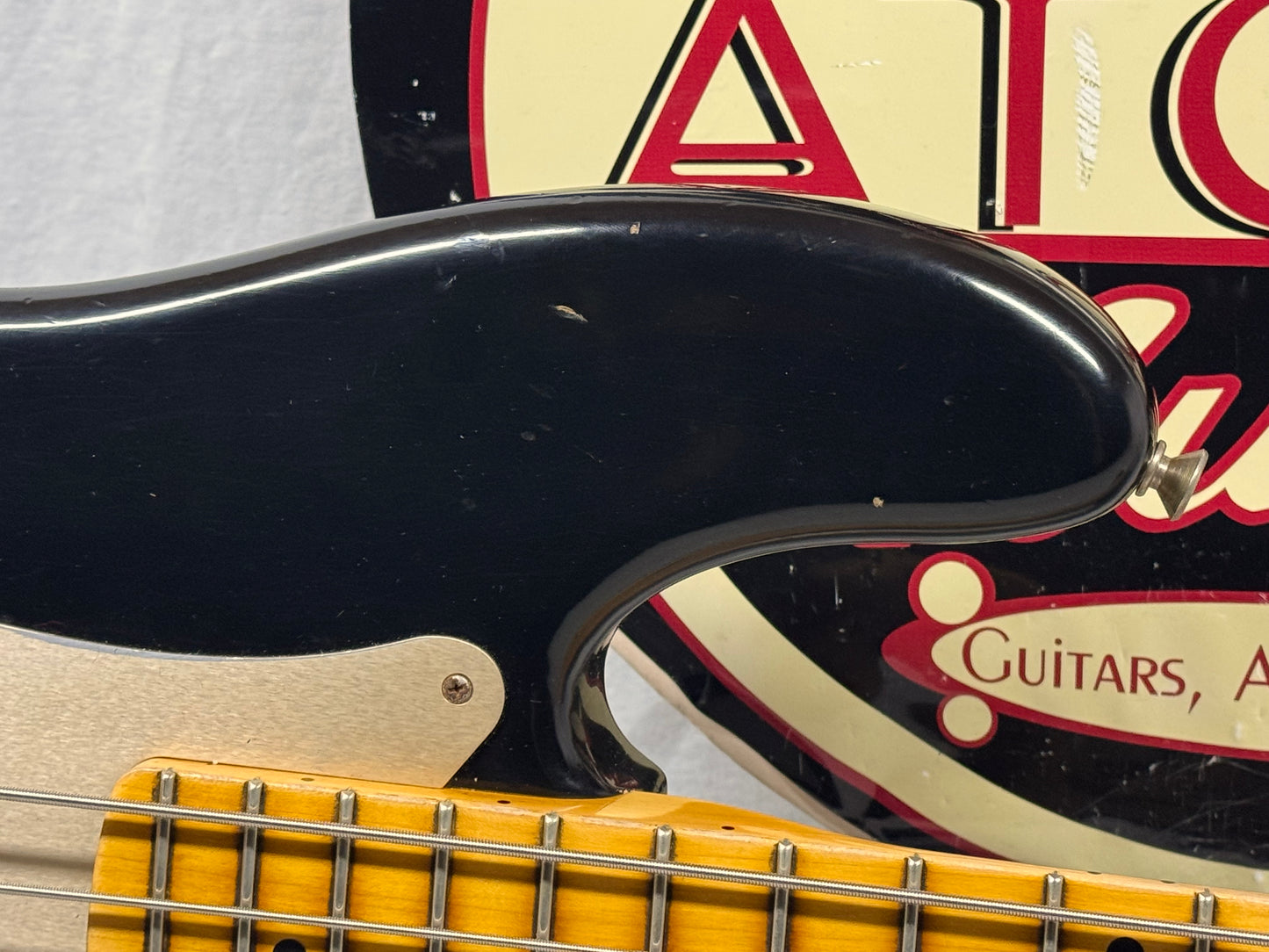 Fender USA Custom Shop '57 Precision Bass jrn Journeyman 4-string P-Bass with COA + Case 2020 - Black / Maple neck - relic'd