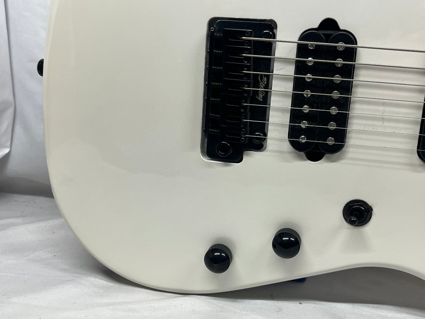 Ernie Ball Music Man Jason Richardson Signature Sterling Cutlass 7 7-String Electric Guitar - Pearl White