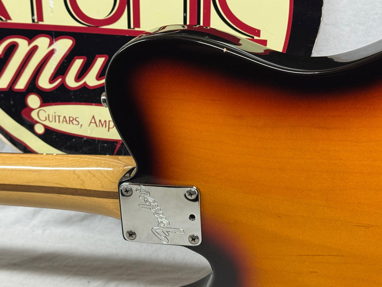 Fender American Standard Telecaster Guitar 1991 - 3-Color Sunburst / Rosewood fingerboard