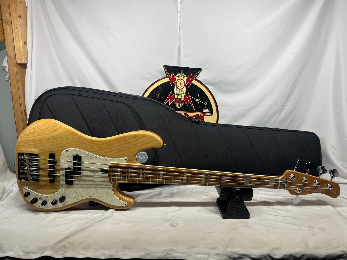 Sire Marcus Miller P8 5-String Electric Bass with Sire Gig Bag 2025