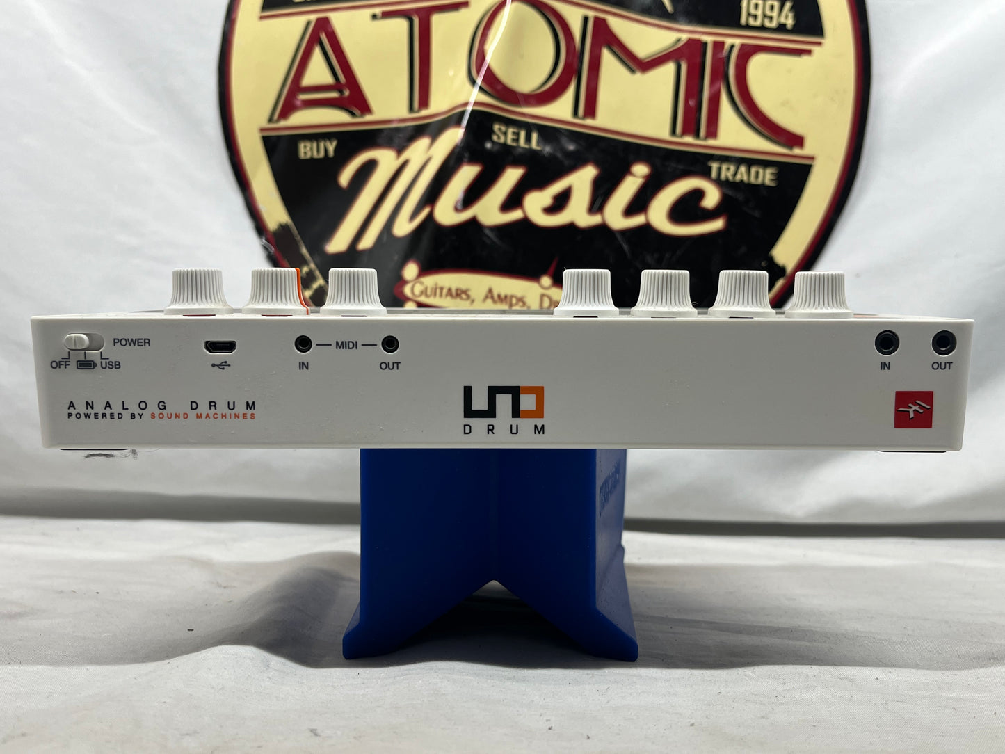 IK Multimedia UNO Drum Analog/PCM Drum Machine with Box and USB Cable