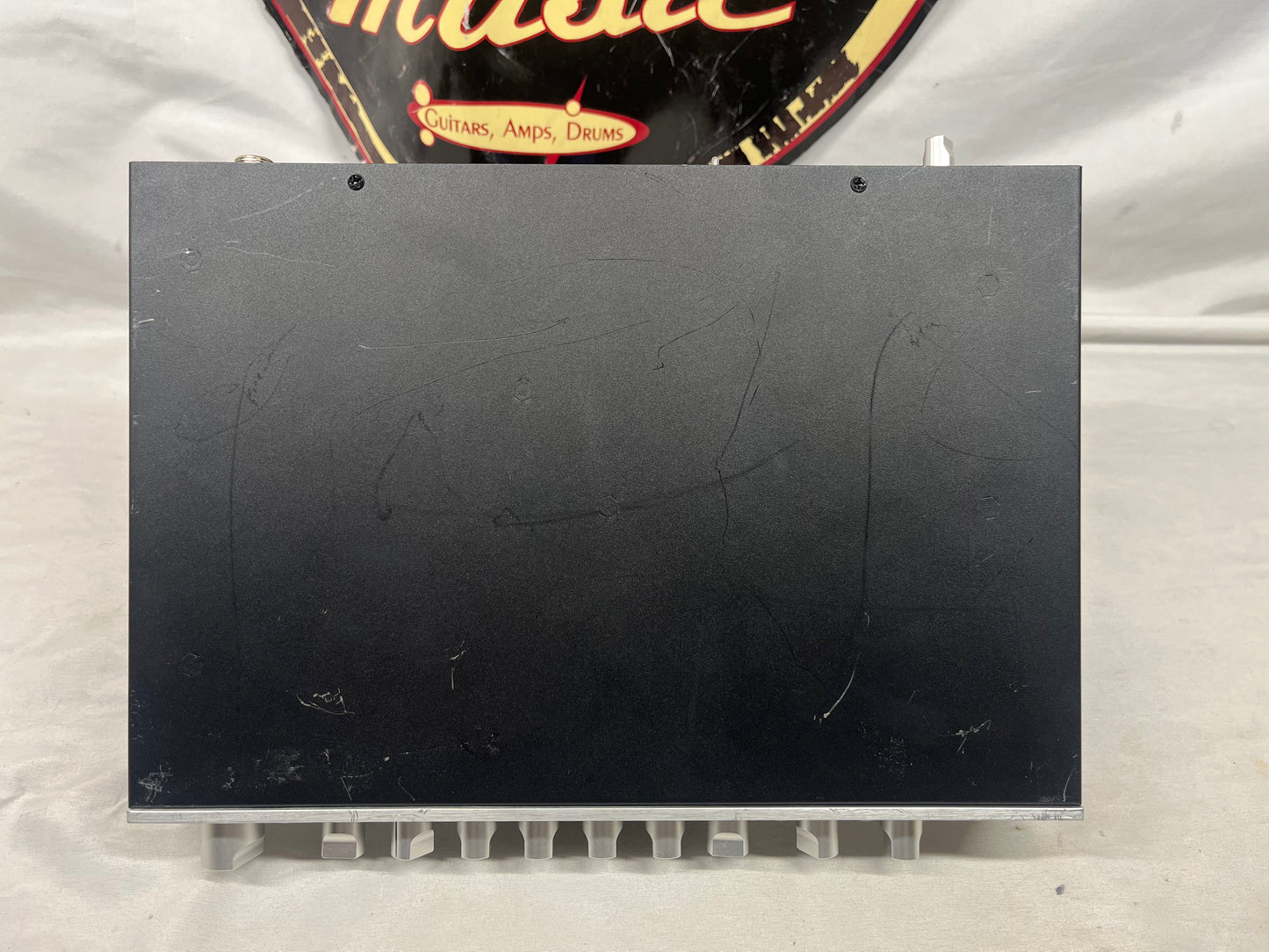 Wayne Jones Audio WJBP Bass Stereo Valve Pre-Amp + WJ1x10 Powered Speaker with Power Supply