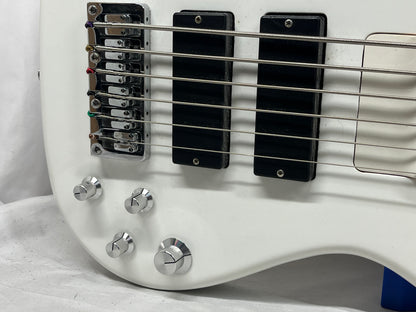 Douglas 6-String Doublecut HH Electric bass