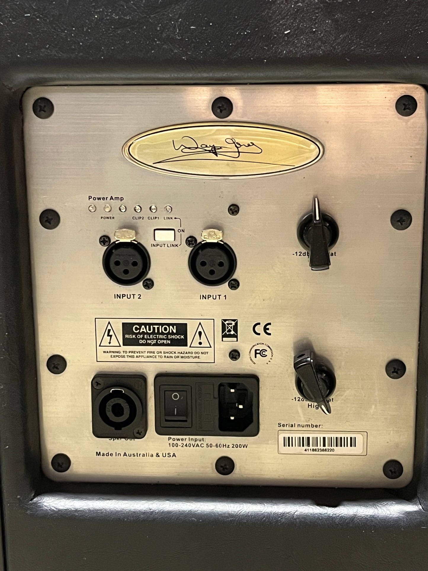 Wayne Jones Audio WJBP Bass Stereo Valve Pre-Amp + WJ1x10 Powered Speaker with Power Supply