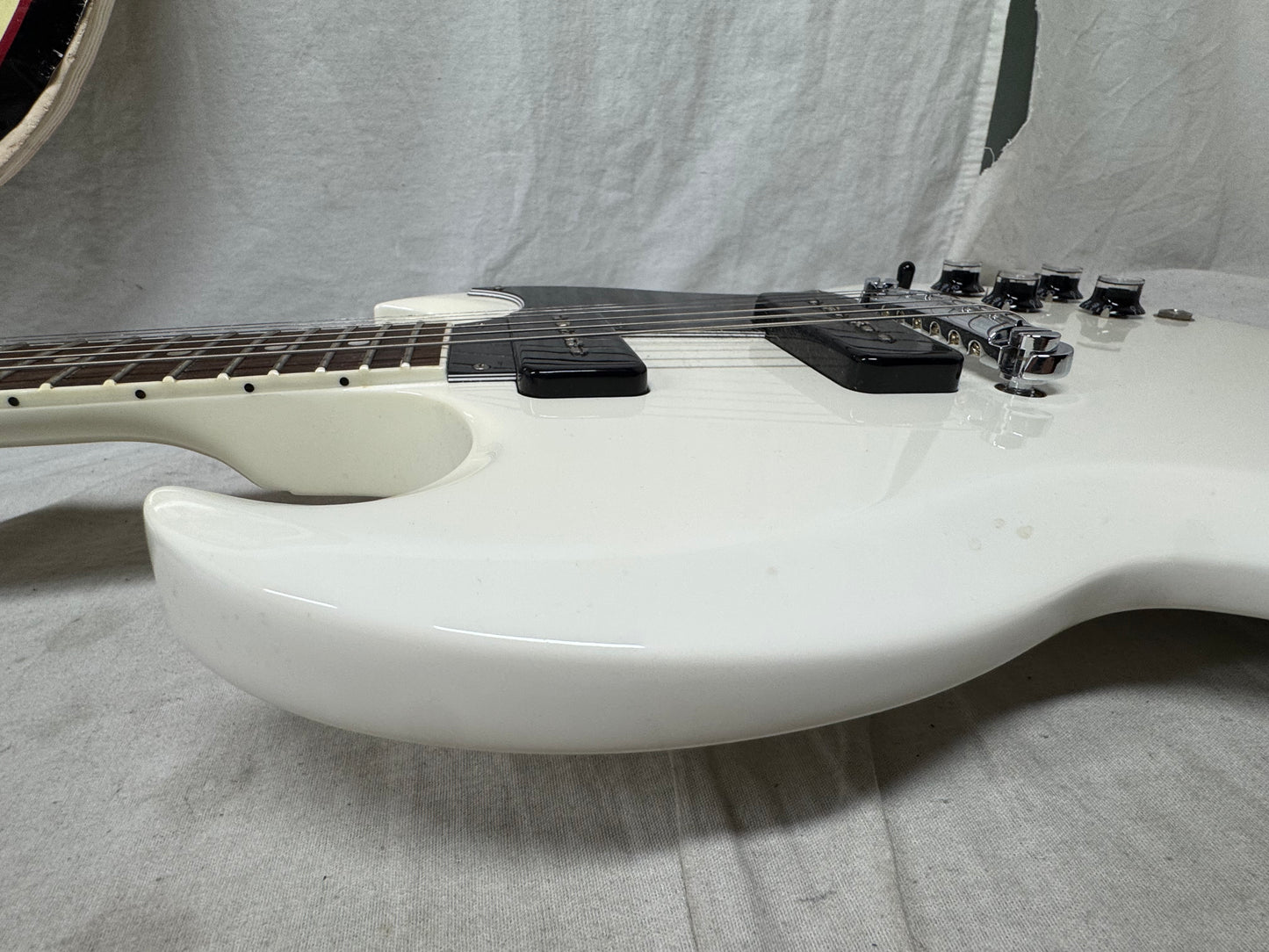 Gibson 50th Anniversary Pete Townshend Signature Model SG Guitar with Case 2011 - Polaris White