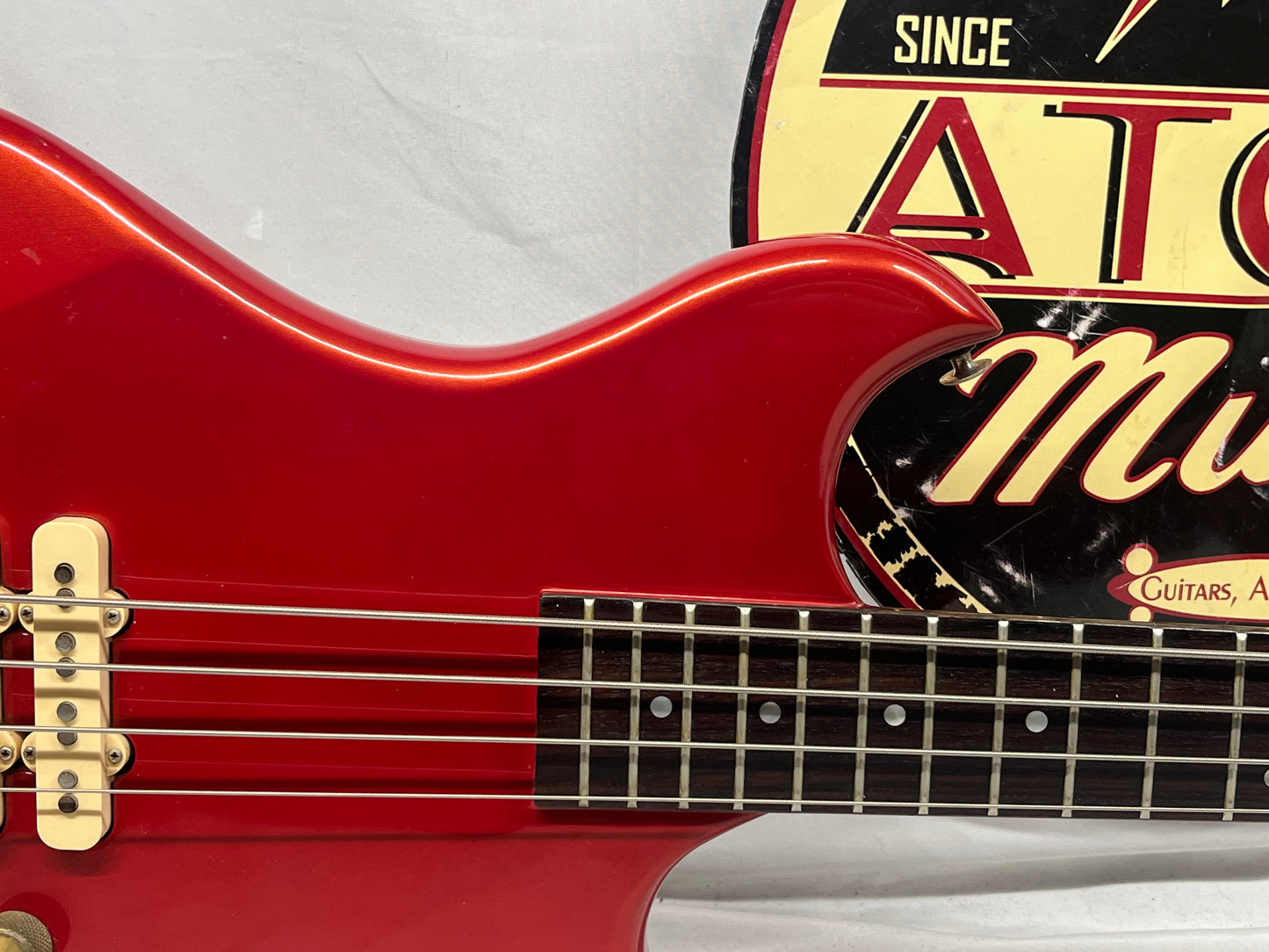 Westone Thunder 4-String Electric Bass