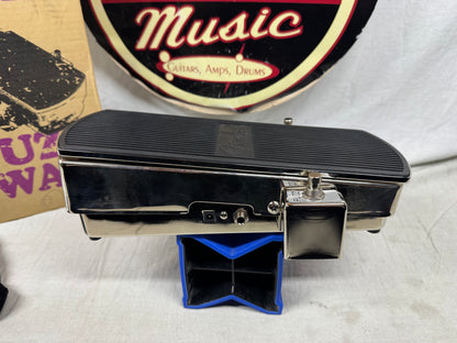 Fender Classics Fender Fuzz-Wah Pedal with Box Reissue