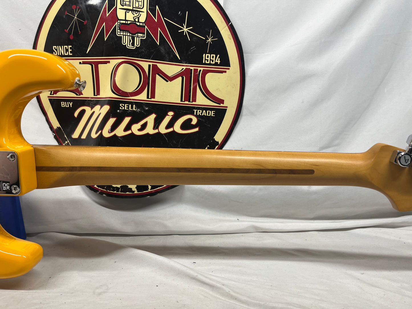 Fender Player Plus Stratocaster Strat Left-Handed Lefty Electric Guitar MIM - Made in Mexico - Tequila Sunrise