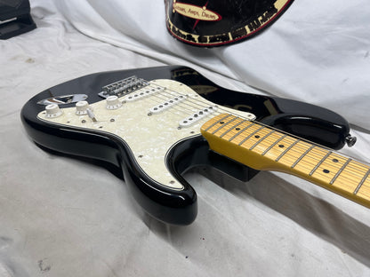 Squier Vintage Modified '70s Stratocaster Strat Electric Guitar - Black