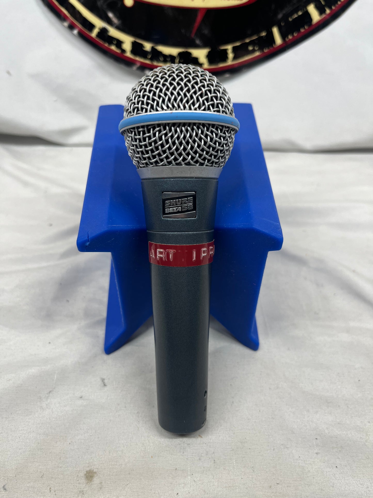 Shure Vintage Beta 58 1980s Dynamic Microphone with Microphone Bag