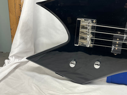B.C. Rich Bronze Series Warlock 4-String Bass