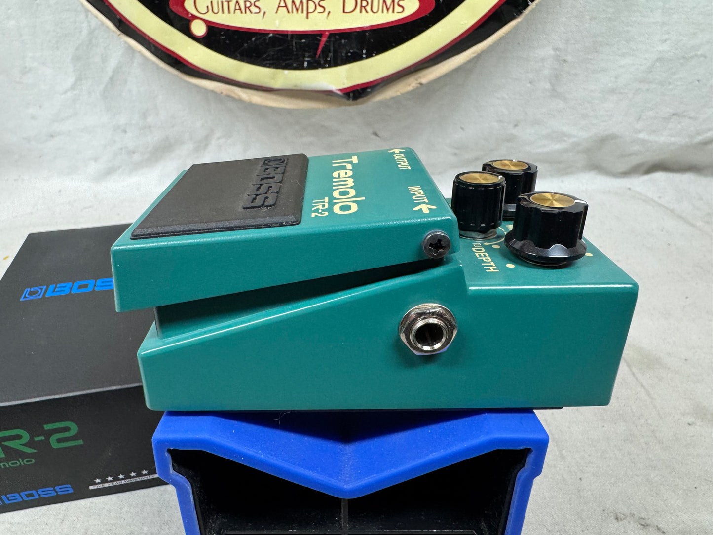 Boss TR-2 tr2 Tremolo Pedal with Box 2023