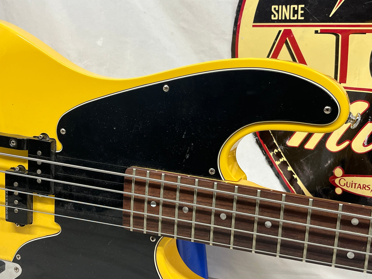 Schecter Model T Diamond Series 4-String Doublecut Electric Bass