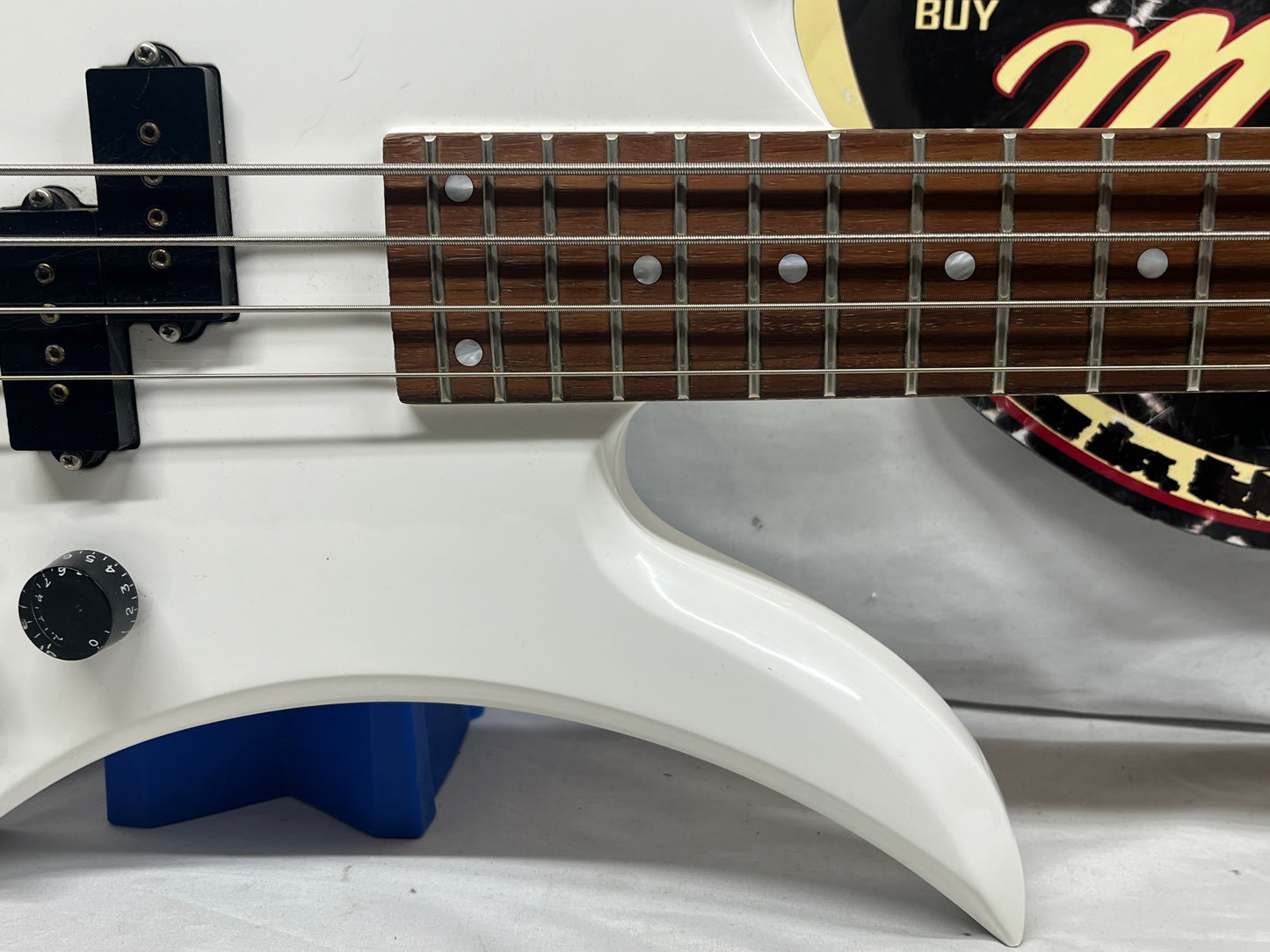 Burny Mockingbird 4-String Electric Bass