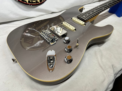 Fender Aerodyne Special Stratocaster Strat Electric Guitar MIJ - Made in Japan - Dolphin Gray